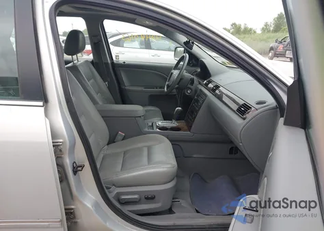 2005 Ford Five Hundred Sel from USA, damaged, VIN 1FAFP24145G148659